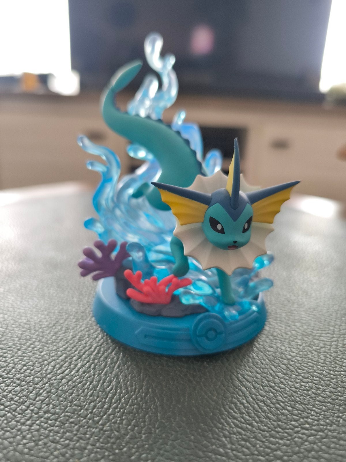 Pokémon Vaporeon figuur (Funism - origineel) met kaart - Zo, Ophalen of Verzenden, Zo goed als nieuw
