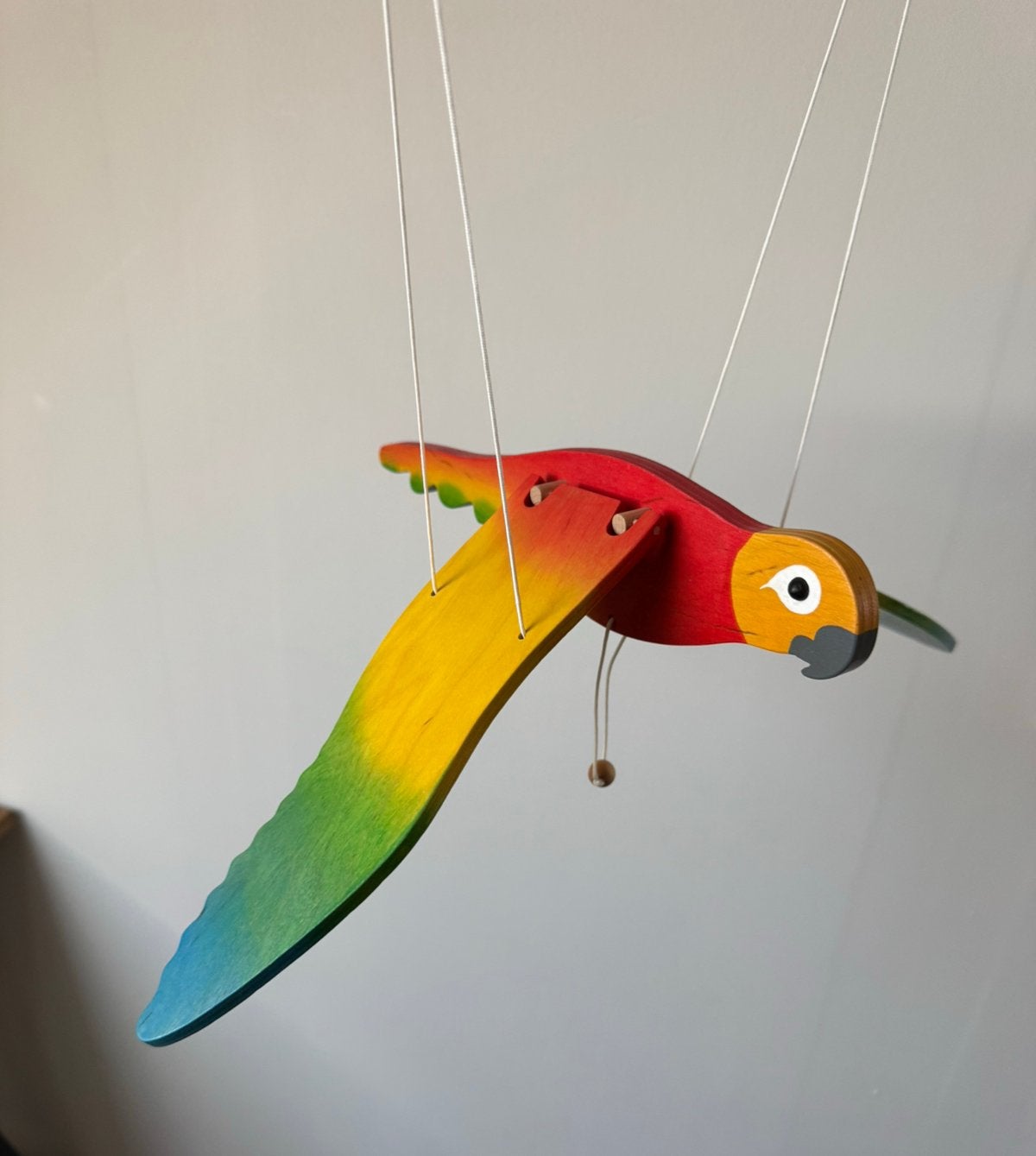Houten vliegende vogel mobiel, Ophalen, Zo goed als nieuw