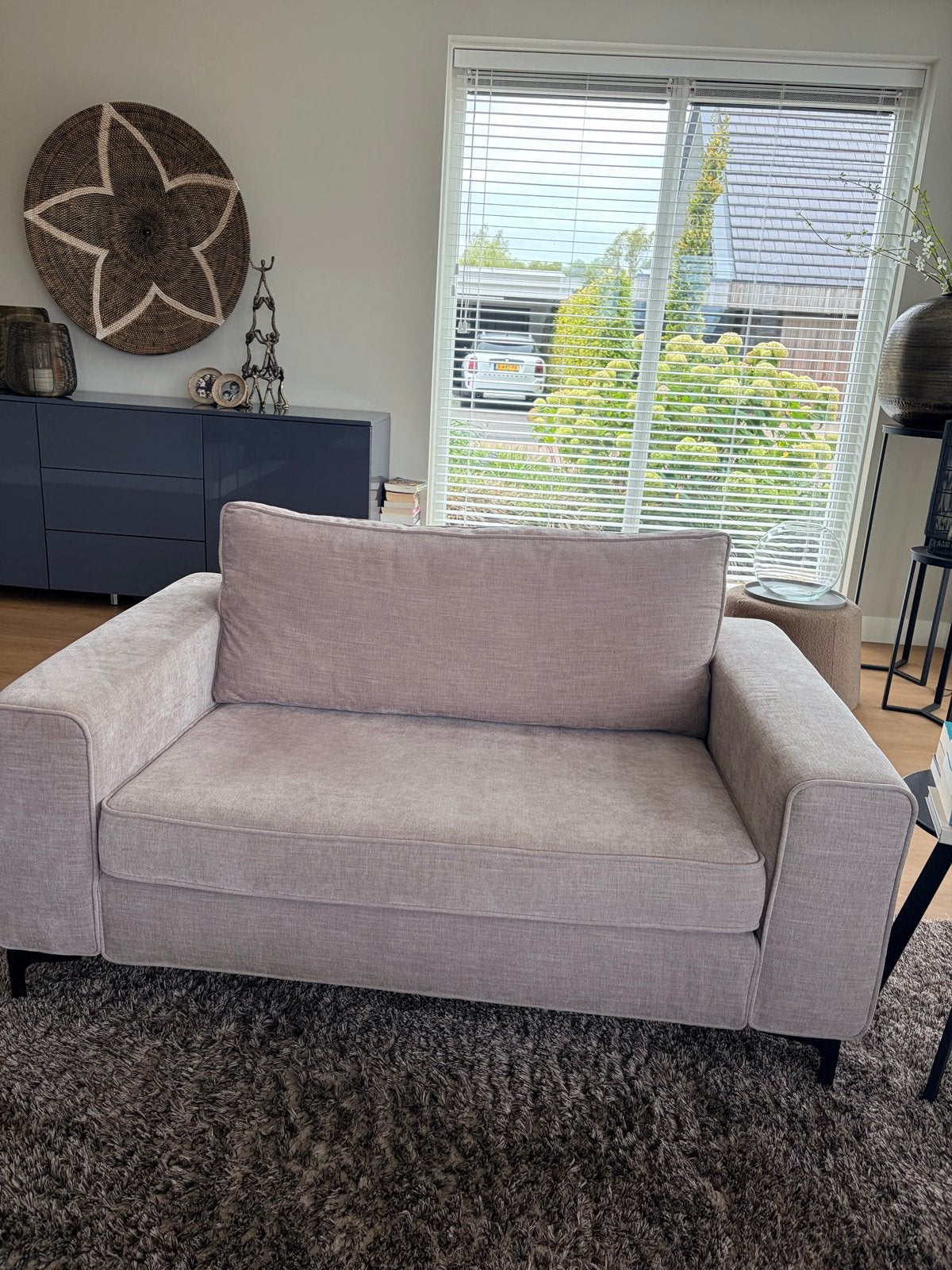 Bocx Tweezits Bank - Beige met Zwarte Pootjes, Ophalen, 150 tot 200 cm, Tweepersoons, 75 tot 100 cm