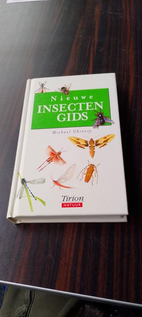 Michael Chinery - Nieuwe Insectengids, Boeken, Michael Chinery, Sociale wetenschap, Ophalen of Verzenden, Zo goed als nieuw
