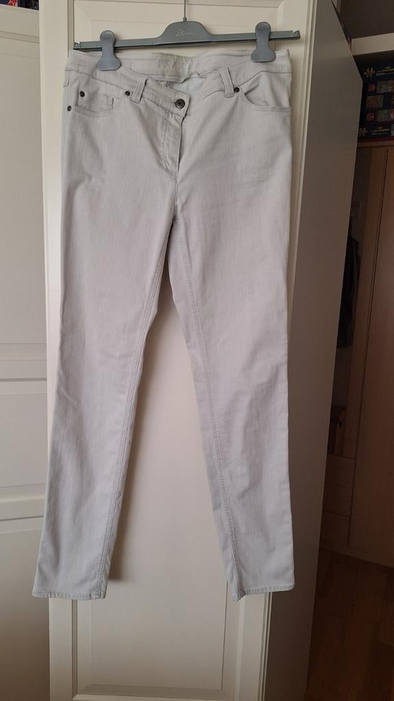 Dames broek, Ophalen of Verzenden, Zo goed als nieuw, Blauw, W30 - W32 (confectie 38/40)