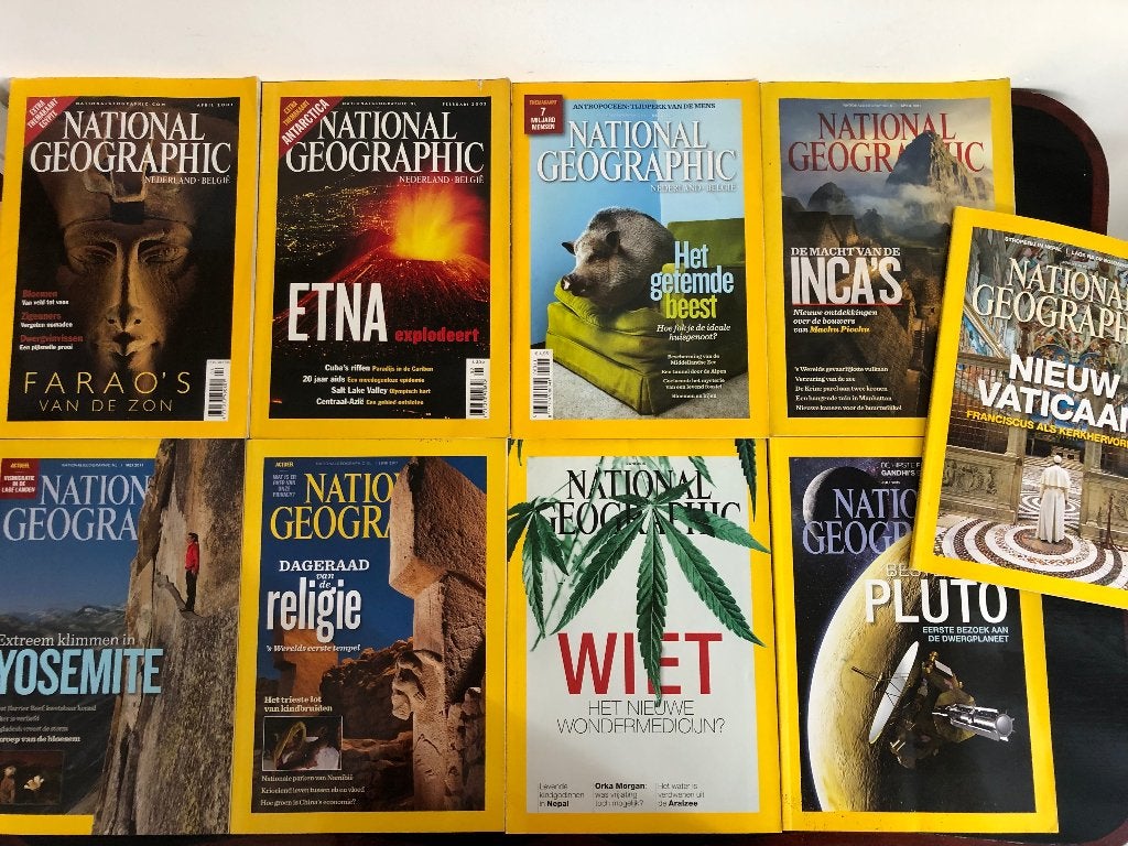Set van 9 National Geographic 2001 - 2002 - 2011 - 2015, Ophalen of Verzenden, Gelezen, Wetenschap en Natuur