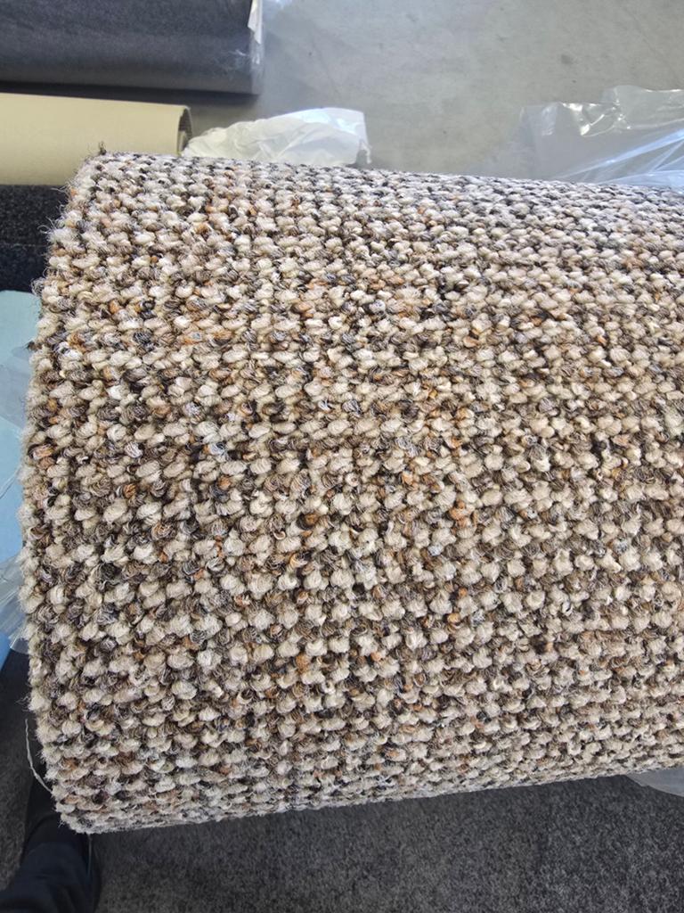 Voordelige tapijt couponnen en restpartijen - Grote voorraad, Ophalen of Verzenden, 200 cm of meer, Crème, Modern, Klassiek, Neutraal