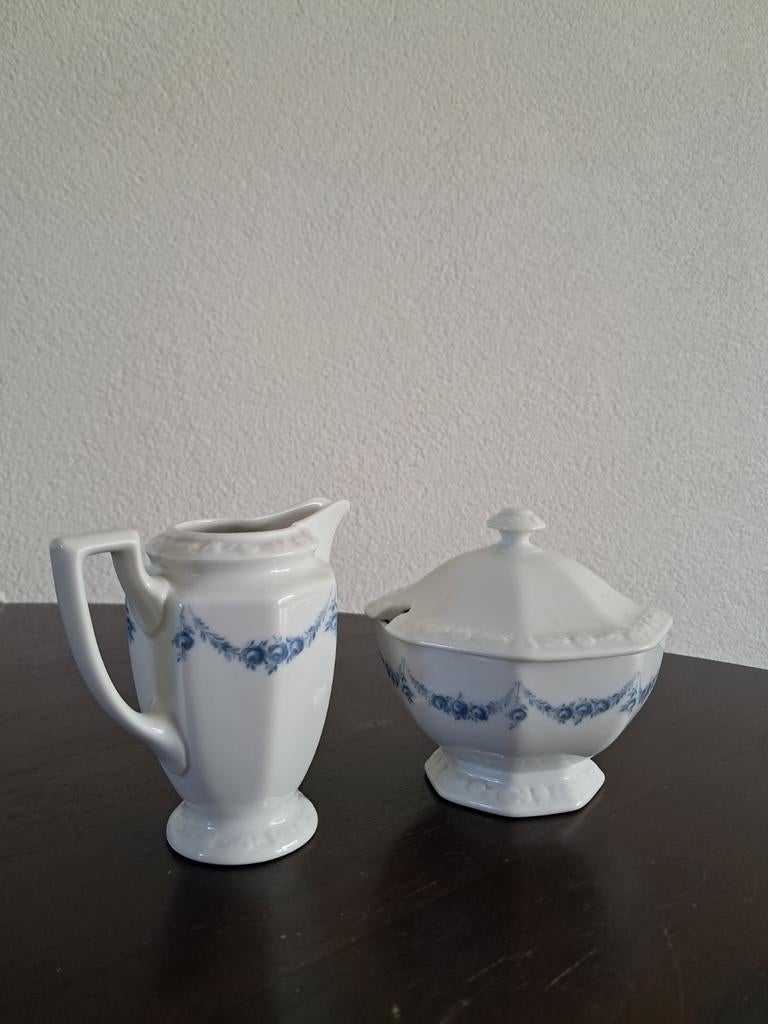 Suikerpot en melkkannetje rosenthal maria rosenkante blau, Overige typen, Ophalen of Verzenden, Zo goed als nieuw, Overige stijlen
