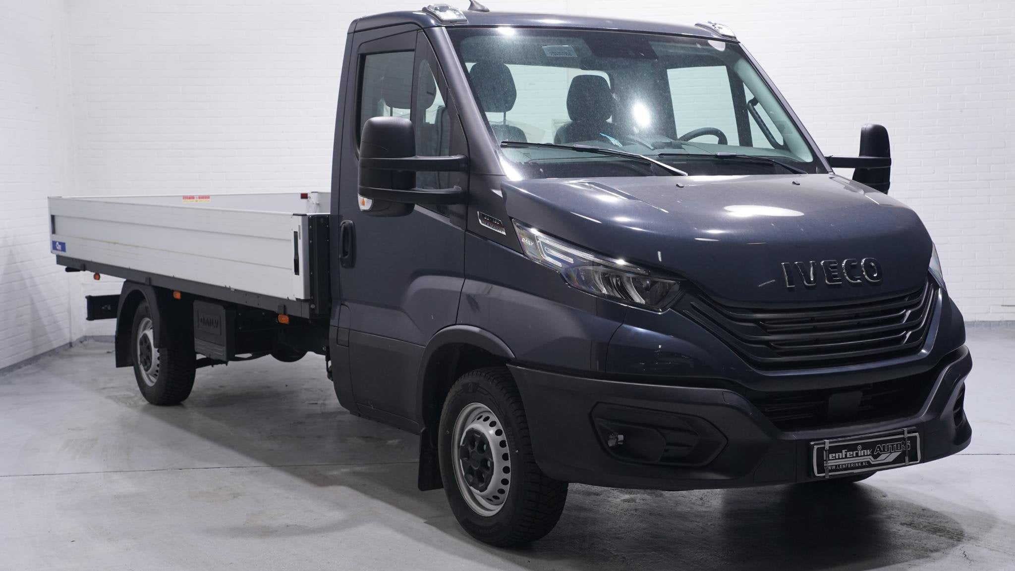 Iveco Daily 35S18 180 pk Aut. Pick Up / Open Laadbak Luchtve, Auto's, Automaat, Gebruikt, 4 cilinders, Iveco