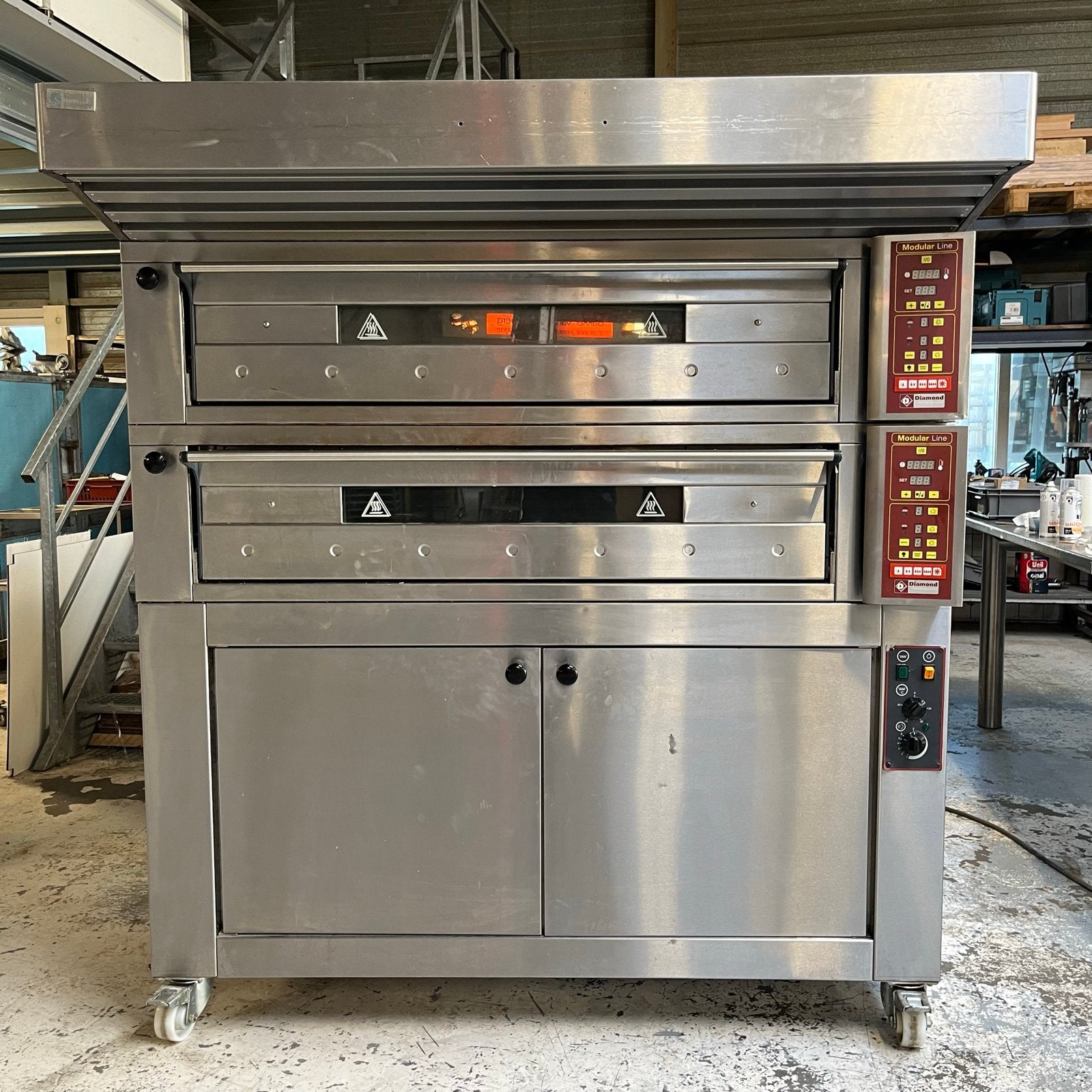RVS Zanoli vloeroven met rijskast, bakvloer 120x120cm, Ophalen, Gebruikt, Bakkerij en Slagerij