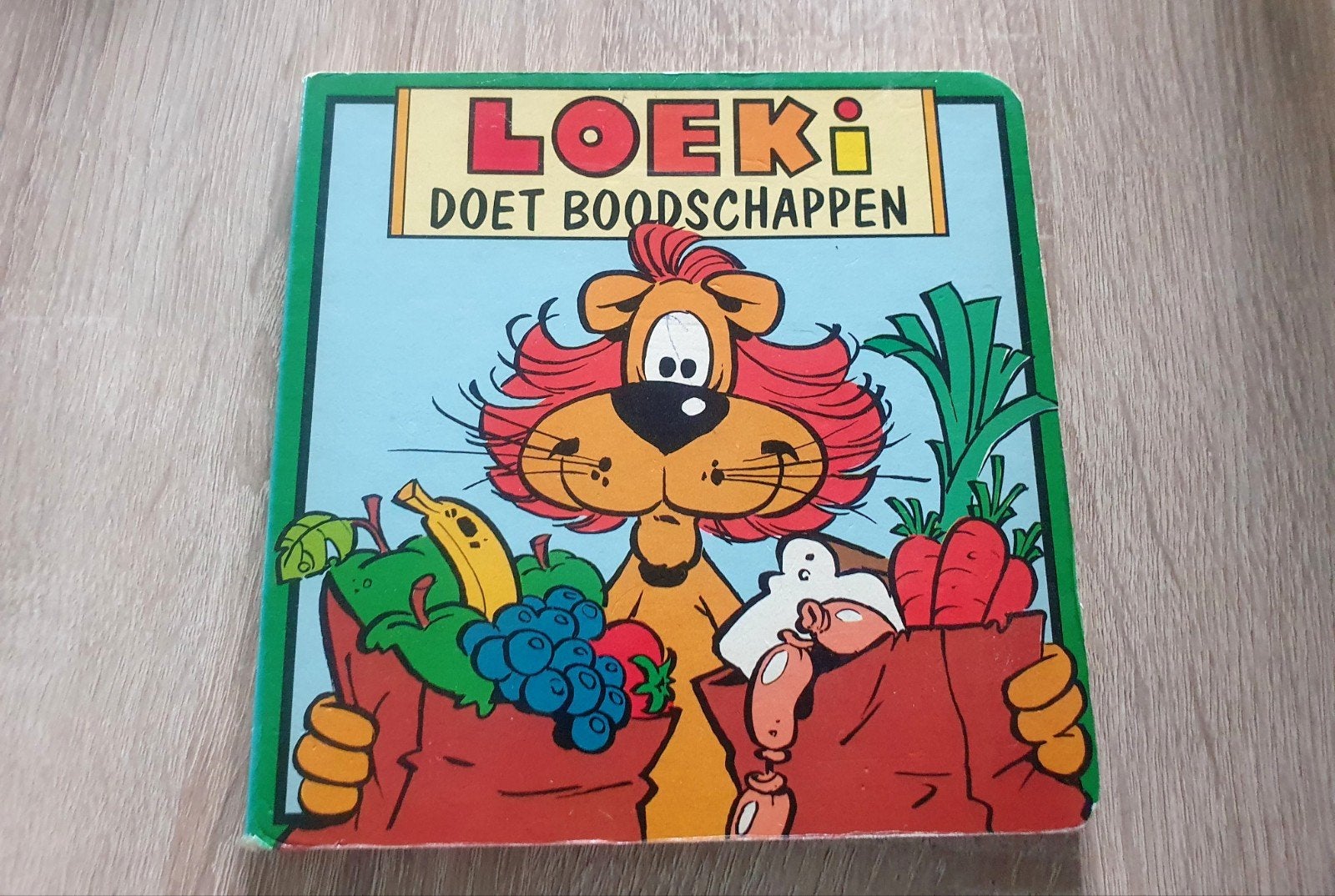 Vintage Loeki doet boodschappen kartonnen boekje (1984), Gelezen, Fictie algemeen, Jongen of Meisje, Voorleesboek