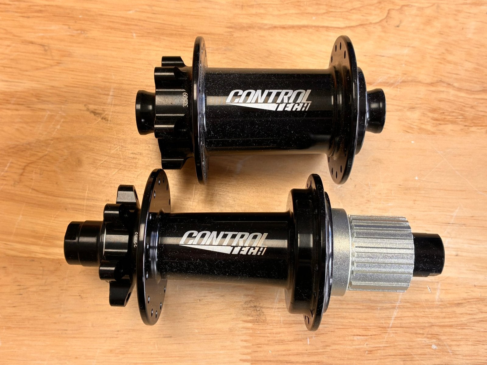 Control Tech naafset superboost 157x12 en 110x15 32 gaats, Fietsen en Brommers, Wiel, Nieuw, Ophalen of Verzenden, Aluminium