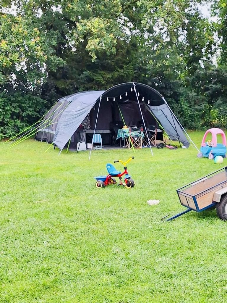 Obelink Dallas 6 XL tunneltent, Caravans en Kamperen, Ophalen, Zo goed als nieuw, Tot en met 6