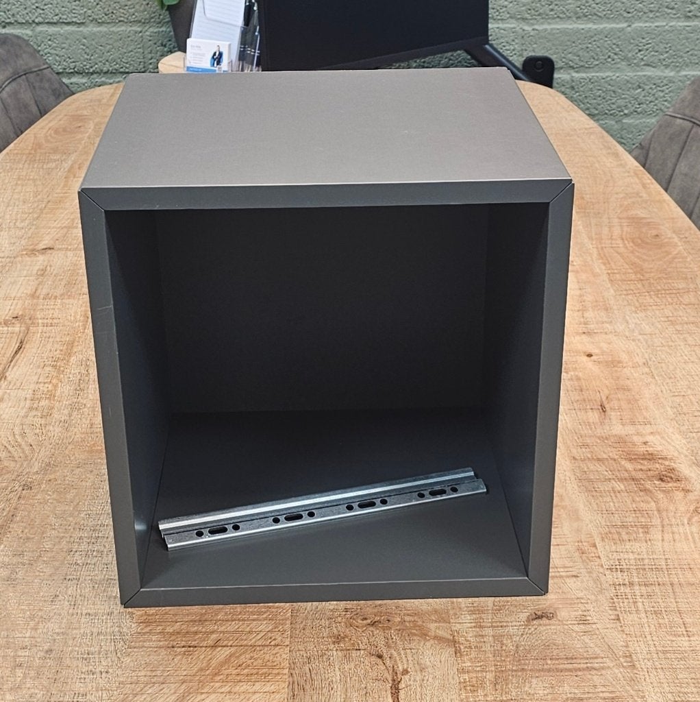 IKEA EKET kast + montagerail – Donkergrijs, Ophalen of Verzenden, Zo goed als nieuw