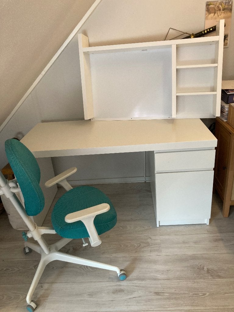 Bureau, Huis en Inrichting, Bureaus, Gebruikt, 65 cm, Demontabel, IKEA