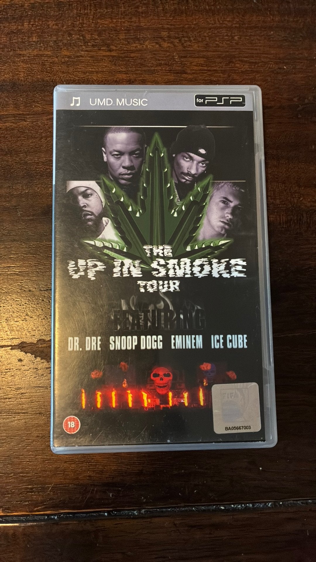 THE UP IN SMOKE TOUR Dr. Dre, Snoop Dogg, Eminem & Ice Cube, Ophalen of Verzenden, Zo goed als nieuw, 1 bandje