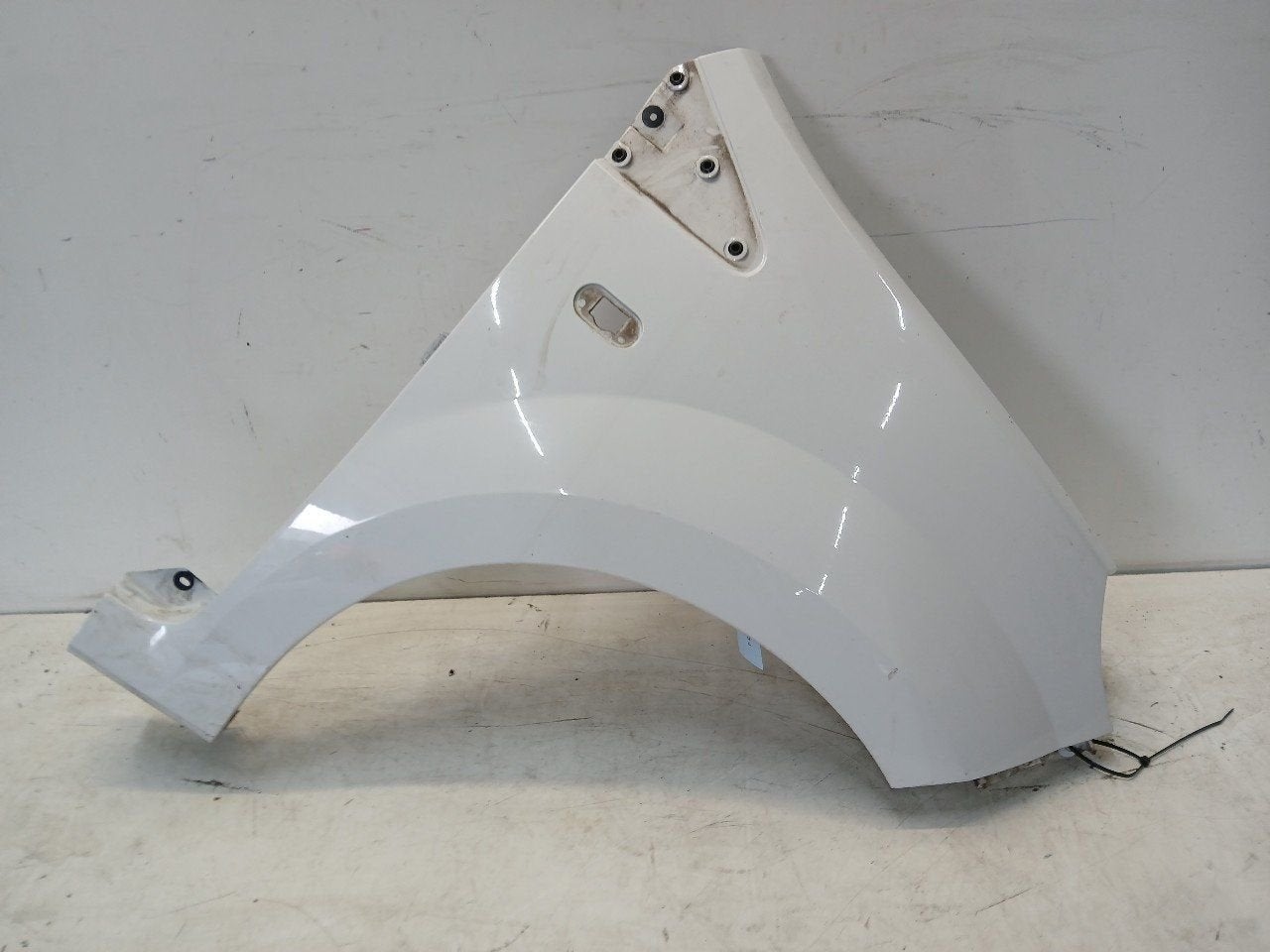 Spatbord rechts voor Renault Twingo, Auto-onderdelen, Carrosserie en Plaatwerk, Onderdelen@venauto.nl, Van der Ven Autorecycling B.V.