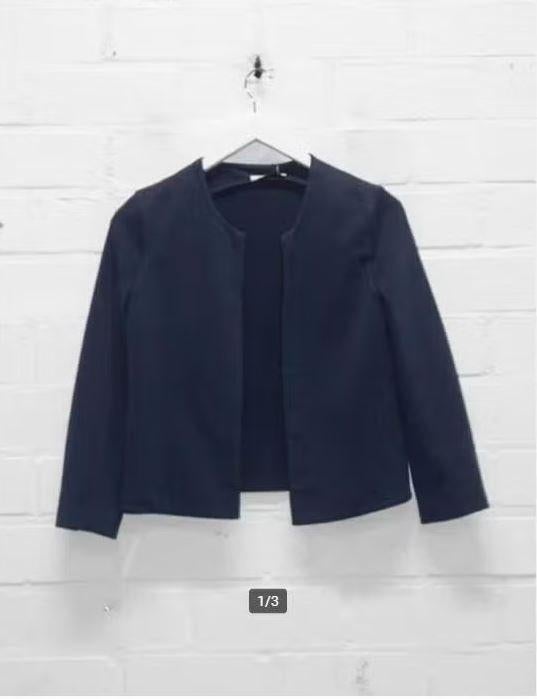 Circolo 1901 - Donkerblauwe blazer 38 & 40 - Nieuw €175, Maat 38/40 (M), Blauw, Nieuw, Ophalen of Verzenden