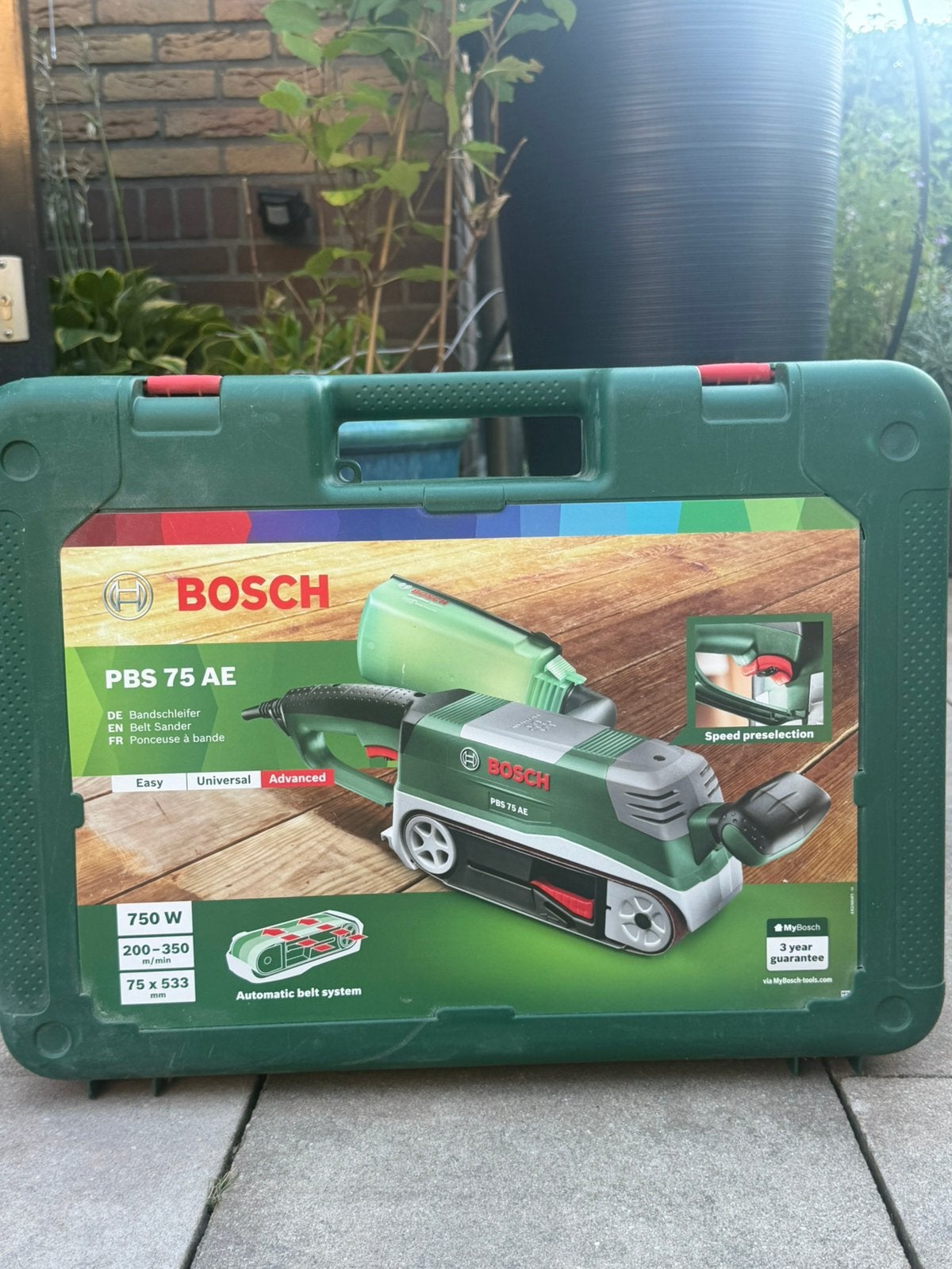 Bosch schuurmachine, Doe-het-zelf en Verbouw, Gereedschap | Schuurmachines, Ophalen, Zo goed als nieuw, Minder dan 600 watt, Vlakschuurmachine