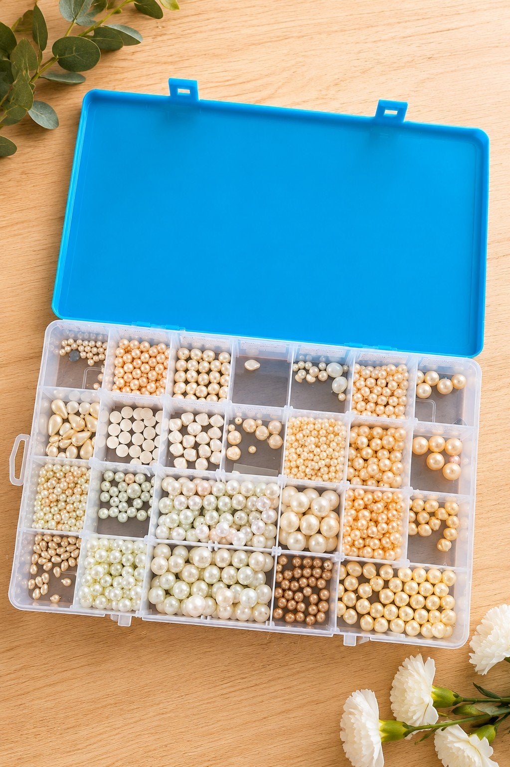 Diverse glasparels in handige opbergdoos, Ophalen of Verzenden, Nieuw, Kraal