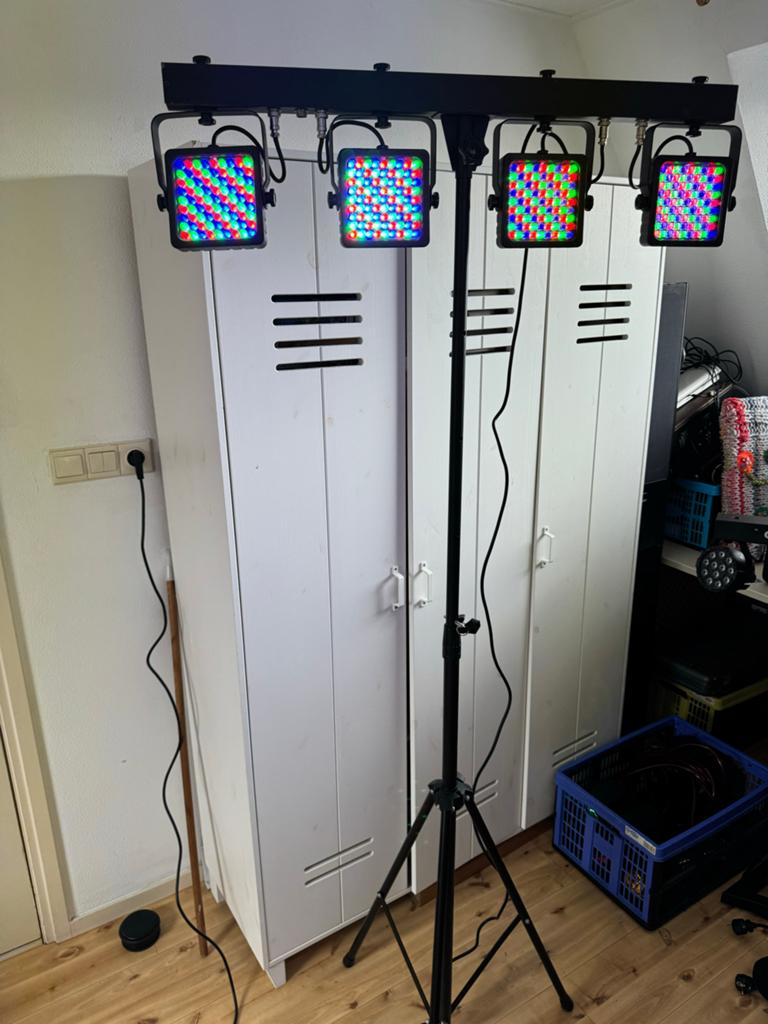 Neo Neon Partybar V2 met tas en pedaal, Ophalen, Gebruikt, Licht, Geluidgestuurd