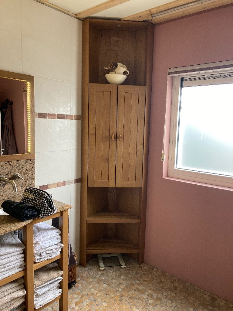 Hoge smalle kast, Huis en Inrichting, Kasten | Boekenkasten, Ophalen, Gebruikt, 200 cm of meer, Eikenhout