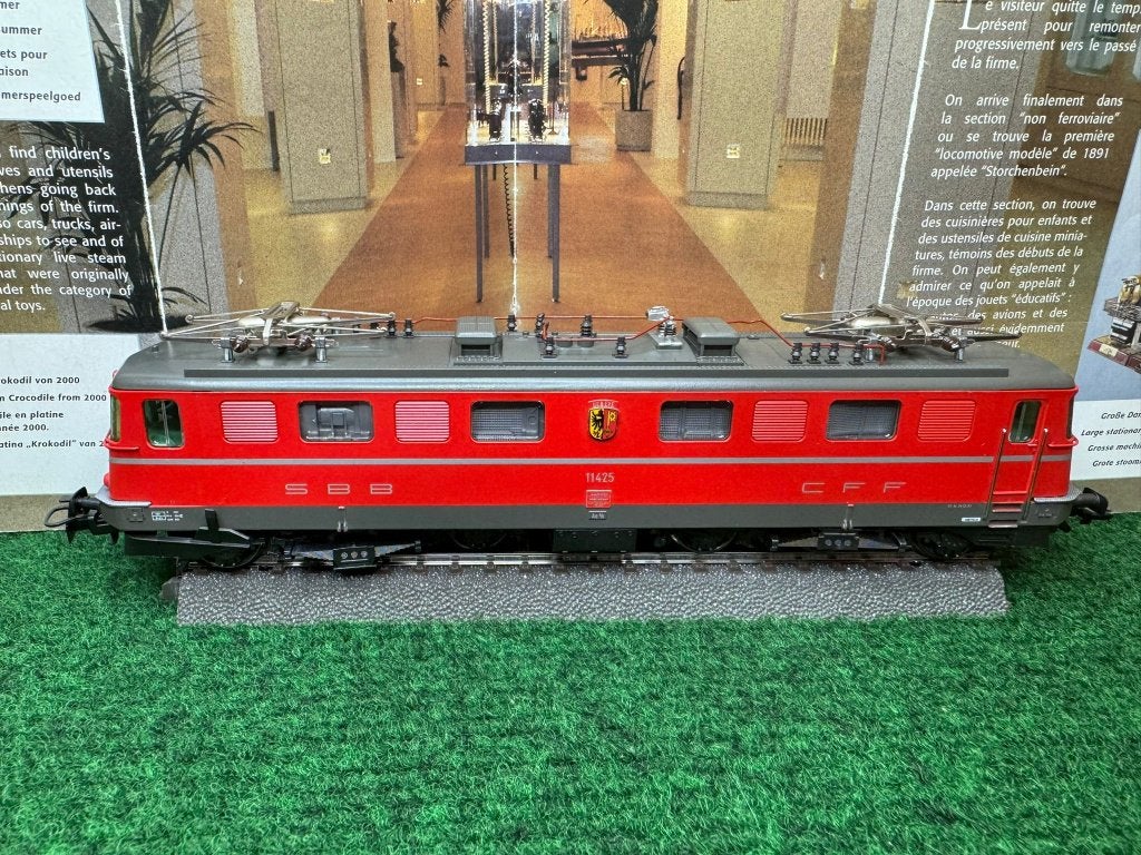 Märklin 3636 Digitale E-loc AE 6/6 SBB, Wisselstroom, Locomotief, Ophalen of Verzenden, Zo goed als nieuw