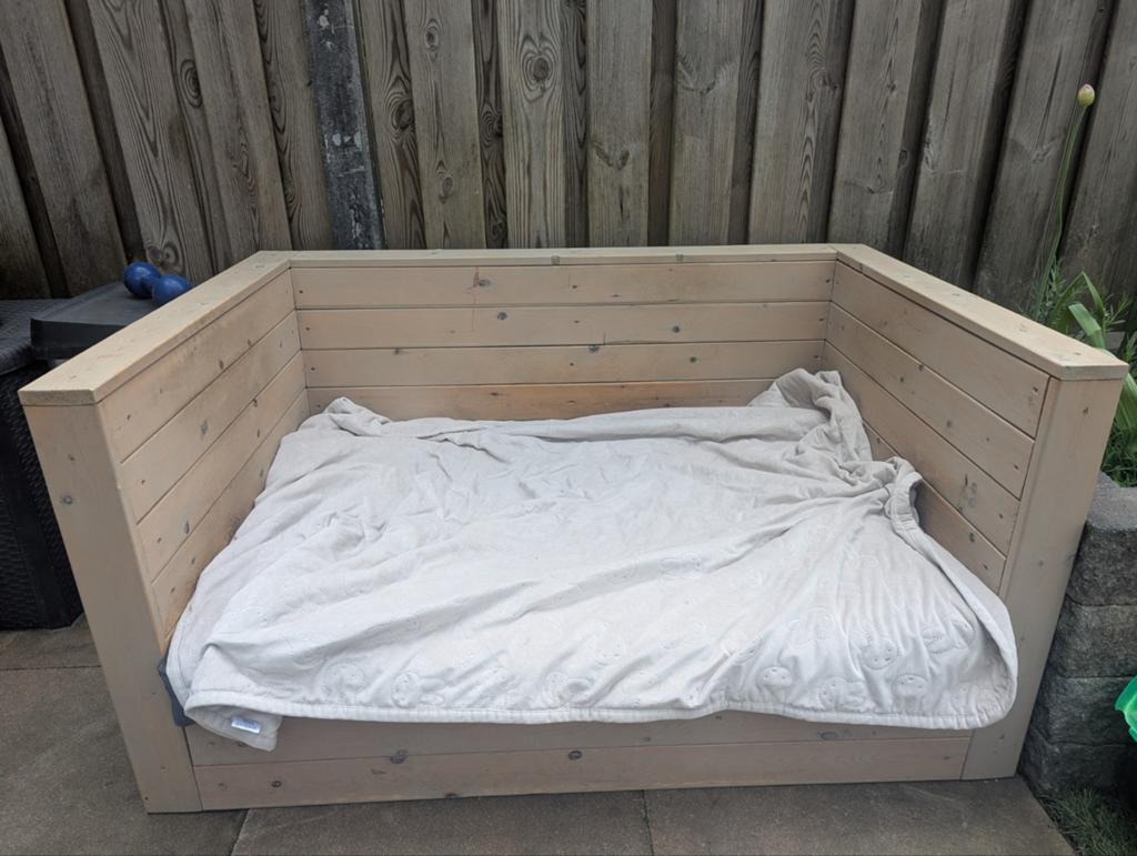 Steigerhouten grote hondenmand, Dieren en Toebehoren, Ophalen, Gebruikt, Overige