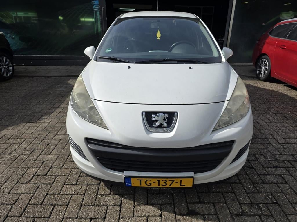 Peugeot 207 1.4 XR | INRUILKOOPJE | APK TOT 11-08 | AIRCO |, Voorwielaandrijving, Euro 5, Stof, 4 cilinders