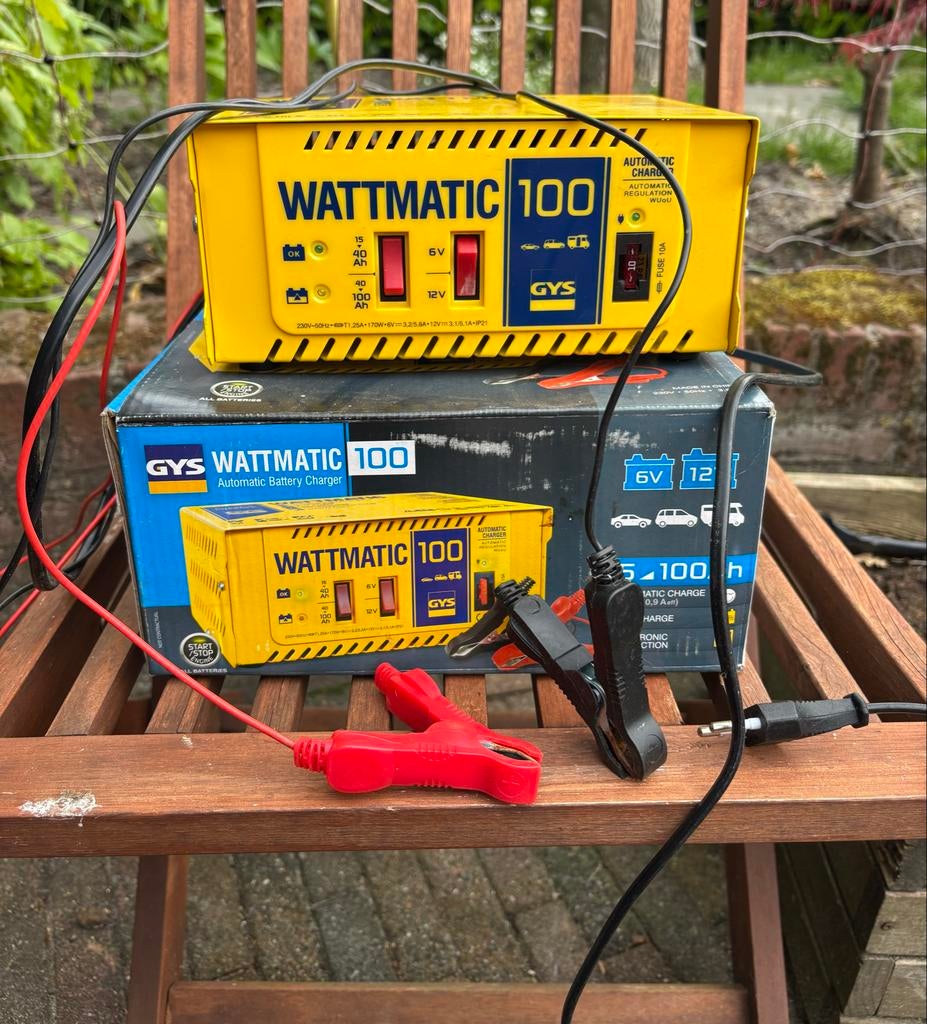 GYS Wattmatic 100 Automatische Acculader 6V/12V, Auto-onderdelen, Ophalen of Verzenden, Gebruikt, Universele onderdelen