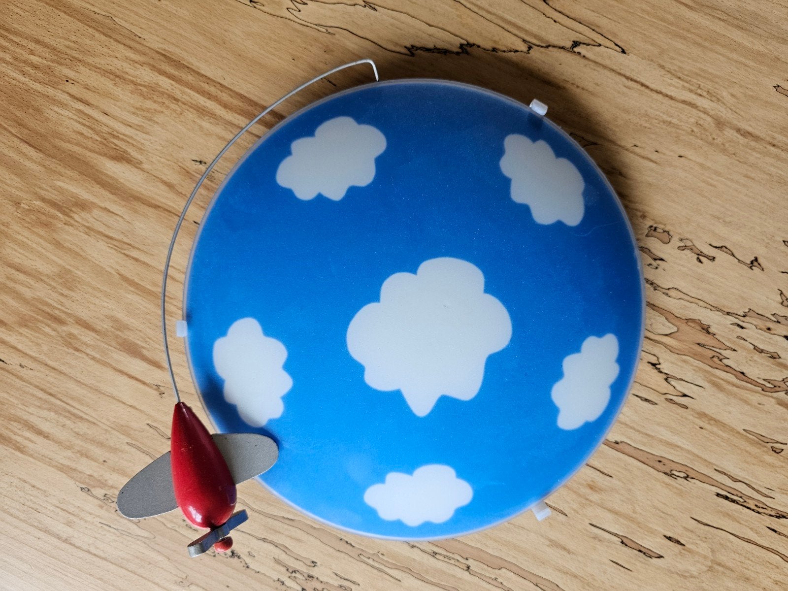leuke plafond lamp met vliegtuigje, Huis en Inrichting, Lampen | Plafondlampen, Meerkleurig, E27 (groot), Ophalen of Verzenden