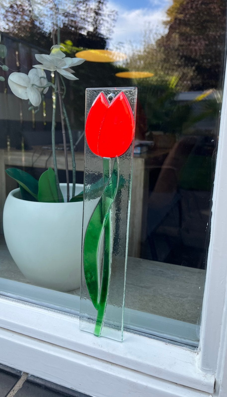 Prachtige glashanger raamhanger met afbeelding van een tulp, Ophalen of Verzenden