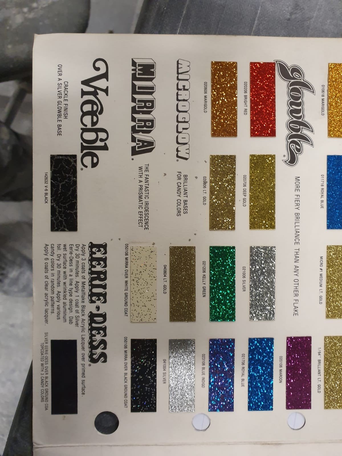 Metaflakes, inkt, lakken en blanke lak - 3 pallets pallets, Ophalen, Nieuw, Lak