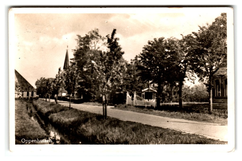 Oppenhuizen, Fotokaart?, Verzenden, 1940 tot 1960, Gelopen, Friesland