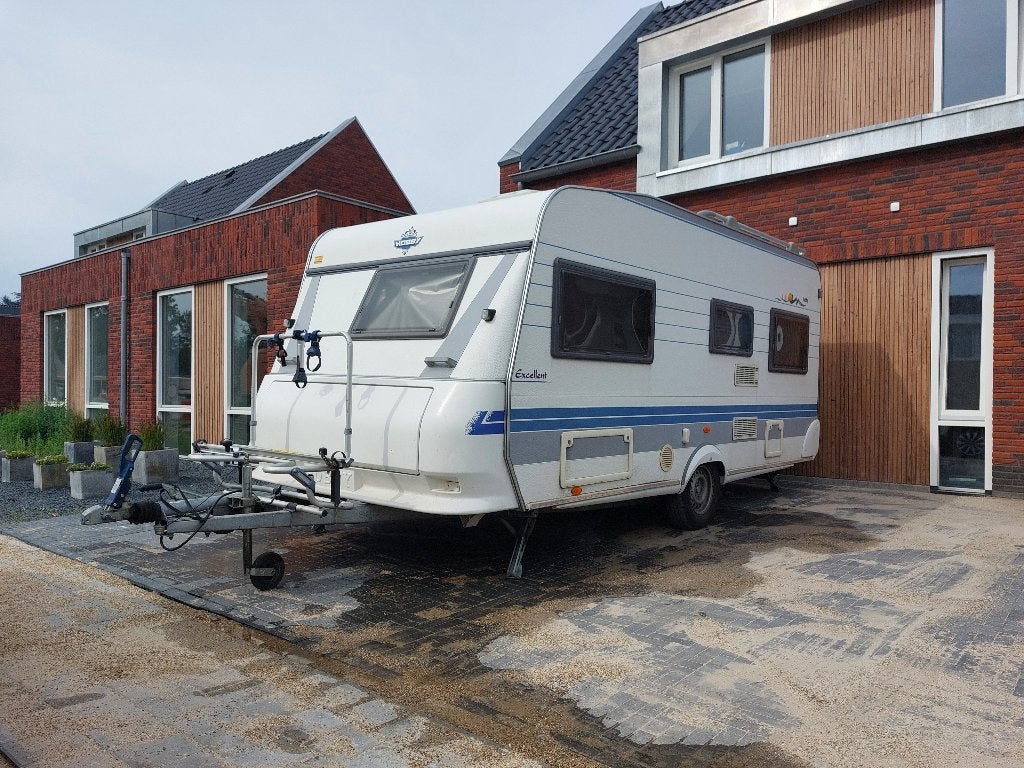 Hobby 460 Ufe 2001, Caravans en Kamperen, Omvormbare zithoek, Schokbreker, Rondzit, Hobby