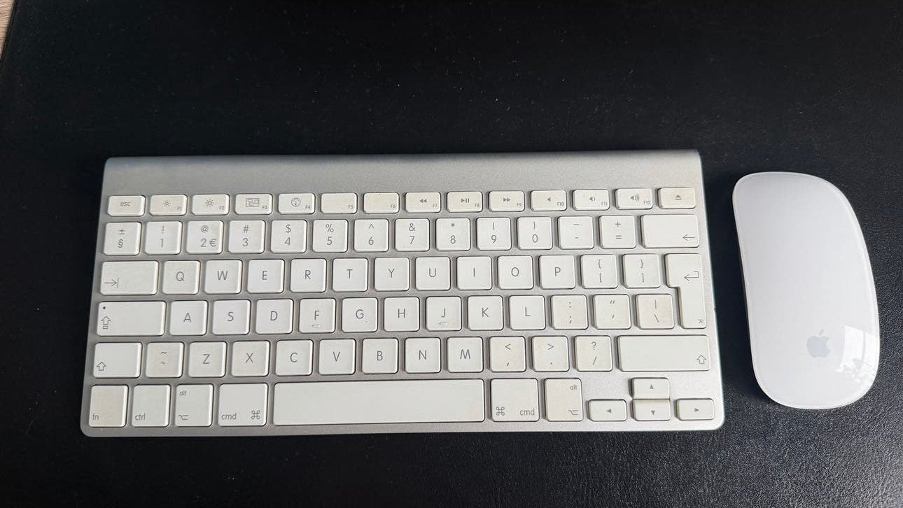 Apple Toetsenbord (A1314) & Magic Mouse - Prima Conditie, Computers en Software, Toetsenborden, Ophalen, Toetsenbord en muis-set