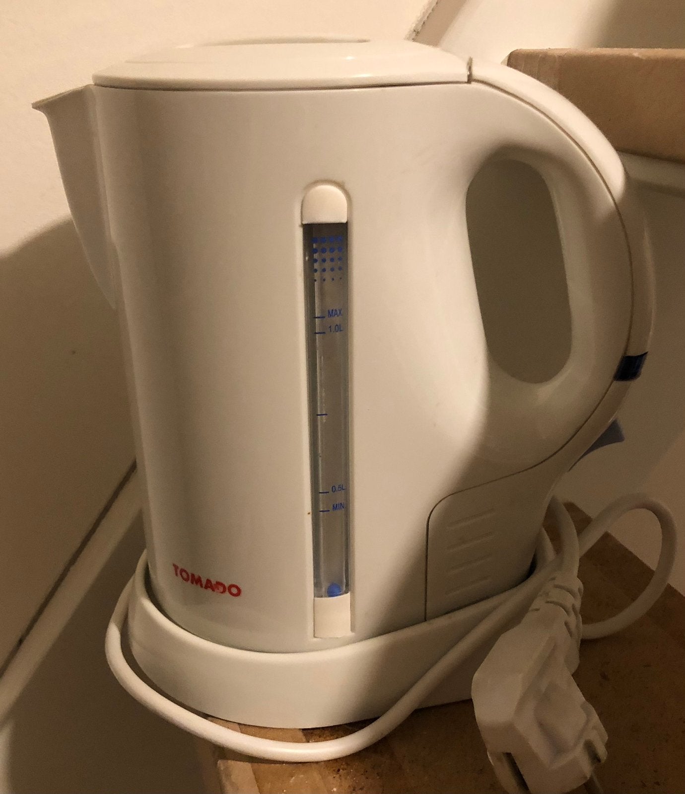 Tomado waterkoker 1 ltr., Witgoed en Apparatuur, Waterkokers, 1 tot 2 liter, Ophalen of Verzenden, Gebruikt