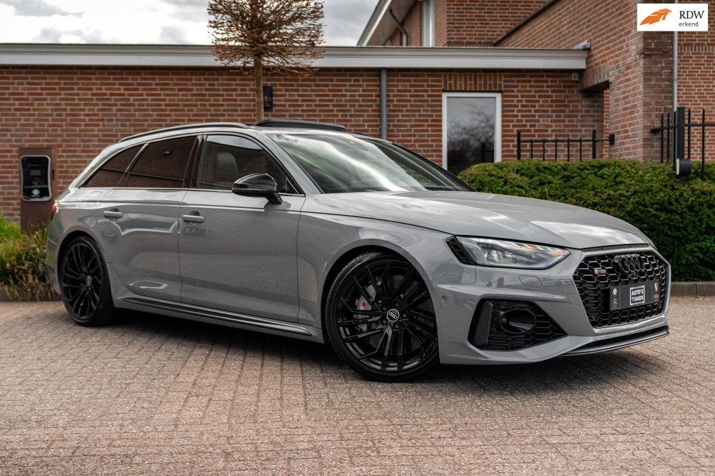 Audi RS4 Avant 2.9 TFSI Quattro | Keramisch | ACC | Carbon |, Auto's, Audi, Automaat, Gebruikt, Adaptive Cruise Control, Vierwielaandrijving