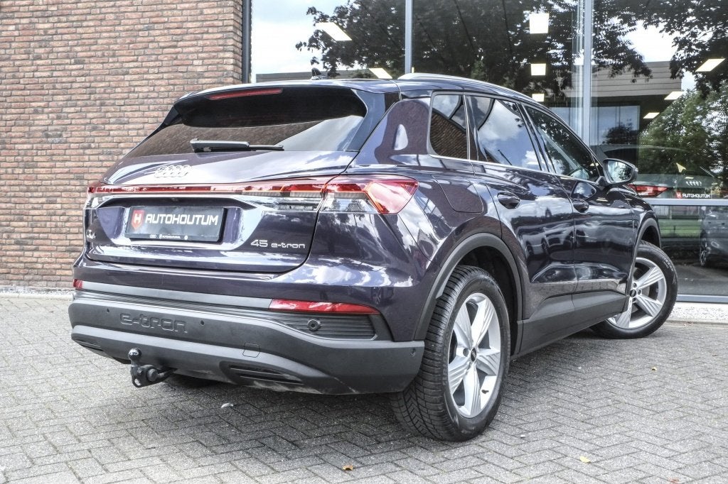 Audi Q4 e-tron 45 e-tron | SOH 100% | Trekhaak | Leder | Spo, Auto's, Audi, Keurmerk '100% Onderhouden', 0 cilinders, Gebruikt