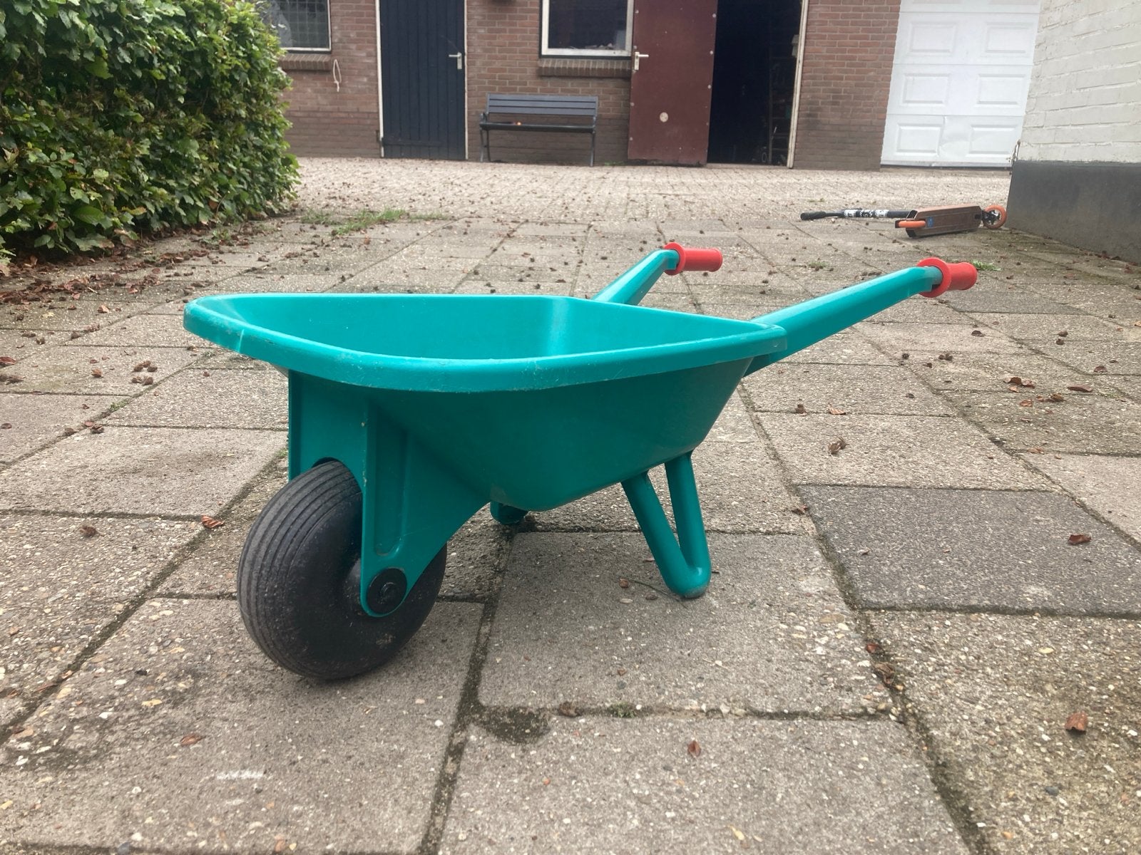 Groene kinder kruiwagen - perfect voor kleine tuiniers, Kinderen en Baby's, Ophalen, Gebruikt