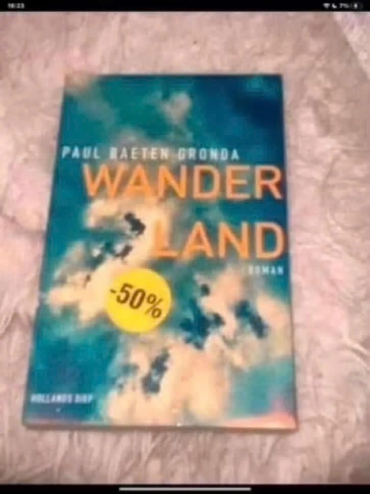 Wanderland - Paul Raeten Gronda (Roman), Boeken, Zo goed als nieuw, Nederland, Paul Raeten Gronda, Ophalen of Verzenden