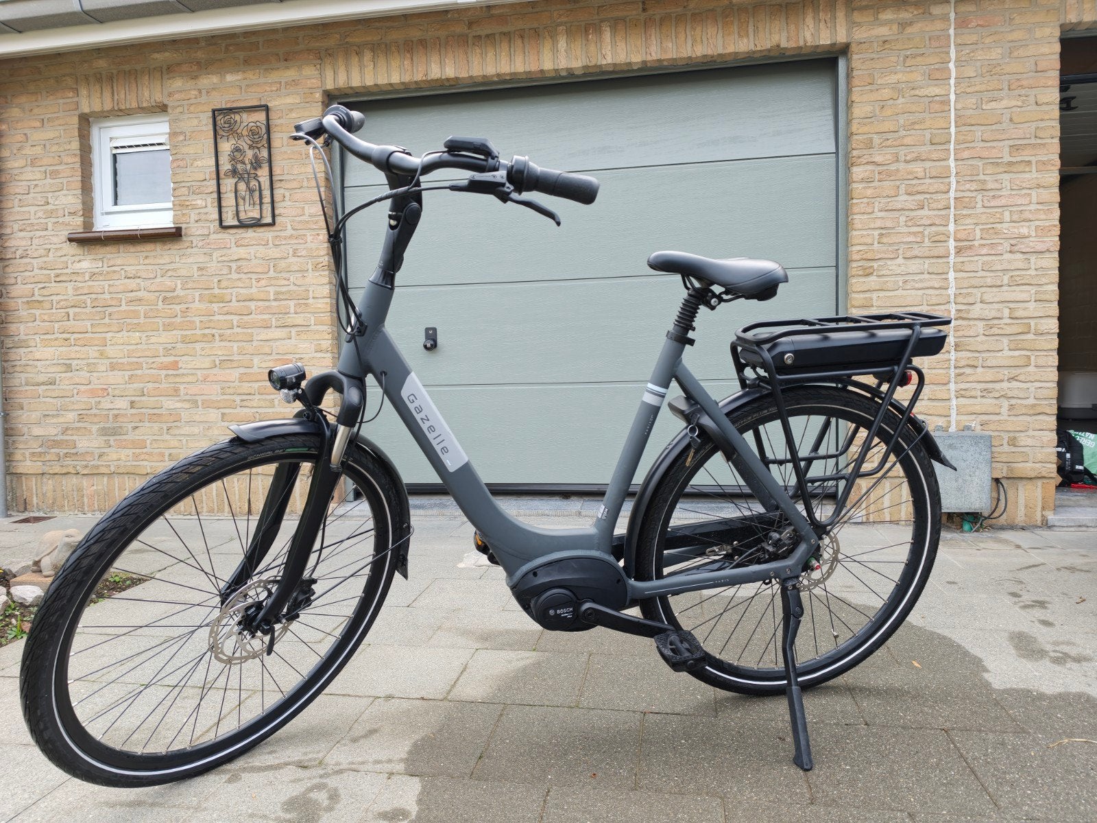 Foto 13 van Gazelle Paris C7+ 2025 500Wh Bosch Smart L - Slechts 72Km !