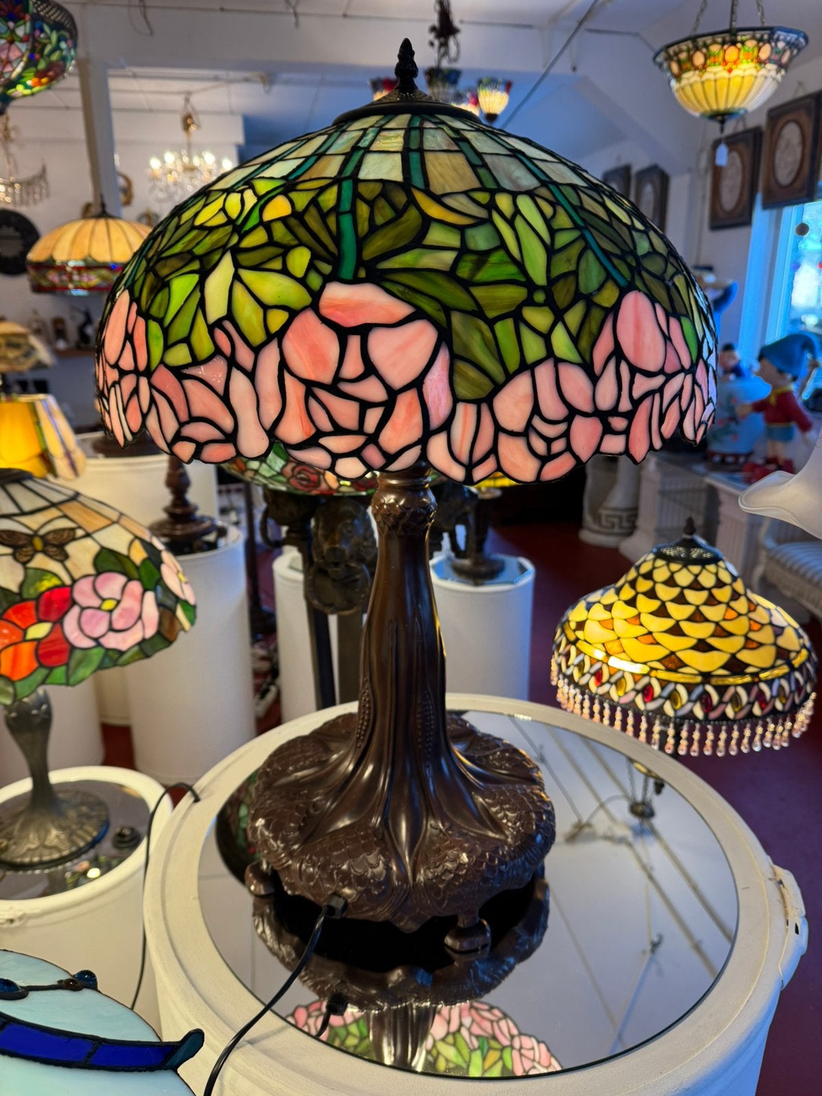 TIFFANY TAFELLAMPEN, ook wand, hang, vloer enz., Ophalen, Tiffany , antiek en art deco stijl, Info@demmerik73.nl, Nieuw