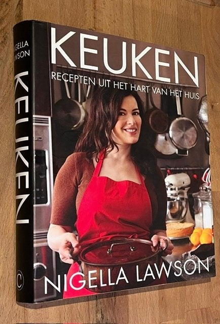 Nigella Lawson. KEUKEN. RTecpeten uit het hart v/h huis 2010, Italië, Voorgerechten en Soepen, Ophalen of Verzenden, Zo goed als nieuw