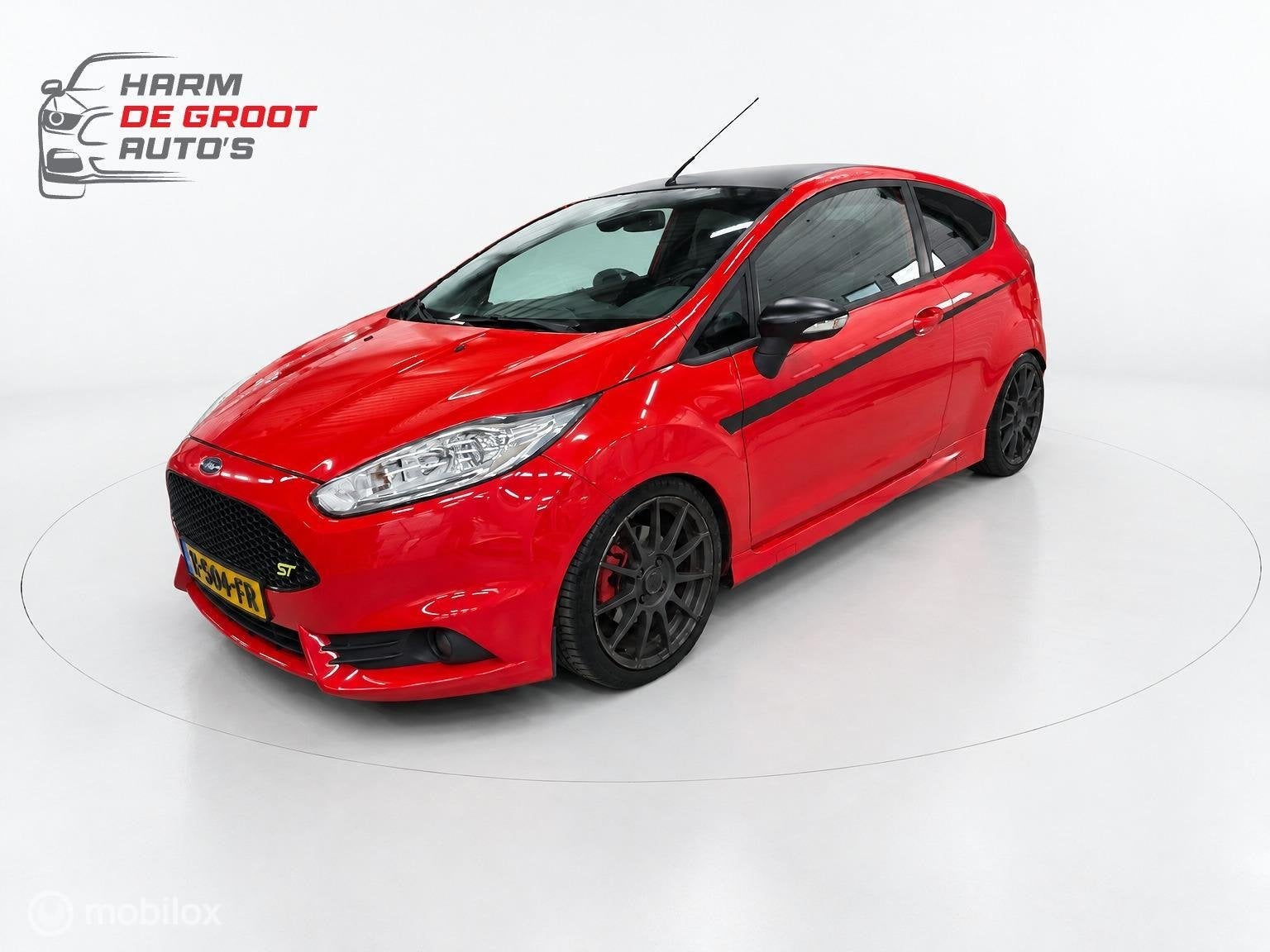 Ford Fiesta 1.6 ST2 200pk/Recaro/Stoelverwarming/Camera, Auto's, Voorwielaandrijving, 1063 kg, Gebruikt, Zwart