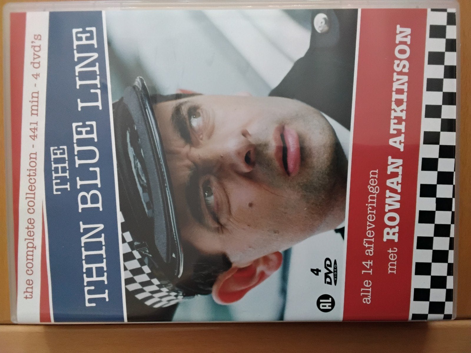 The thin blue line  (Rowin Atkinson mr. Bean) dvd., Alle leeftijden, Ophalen of Verzenden, Zo goed als nieuw, Komedie