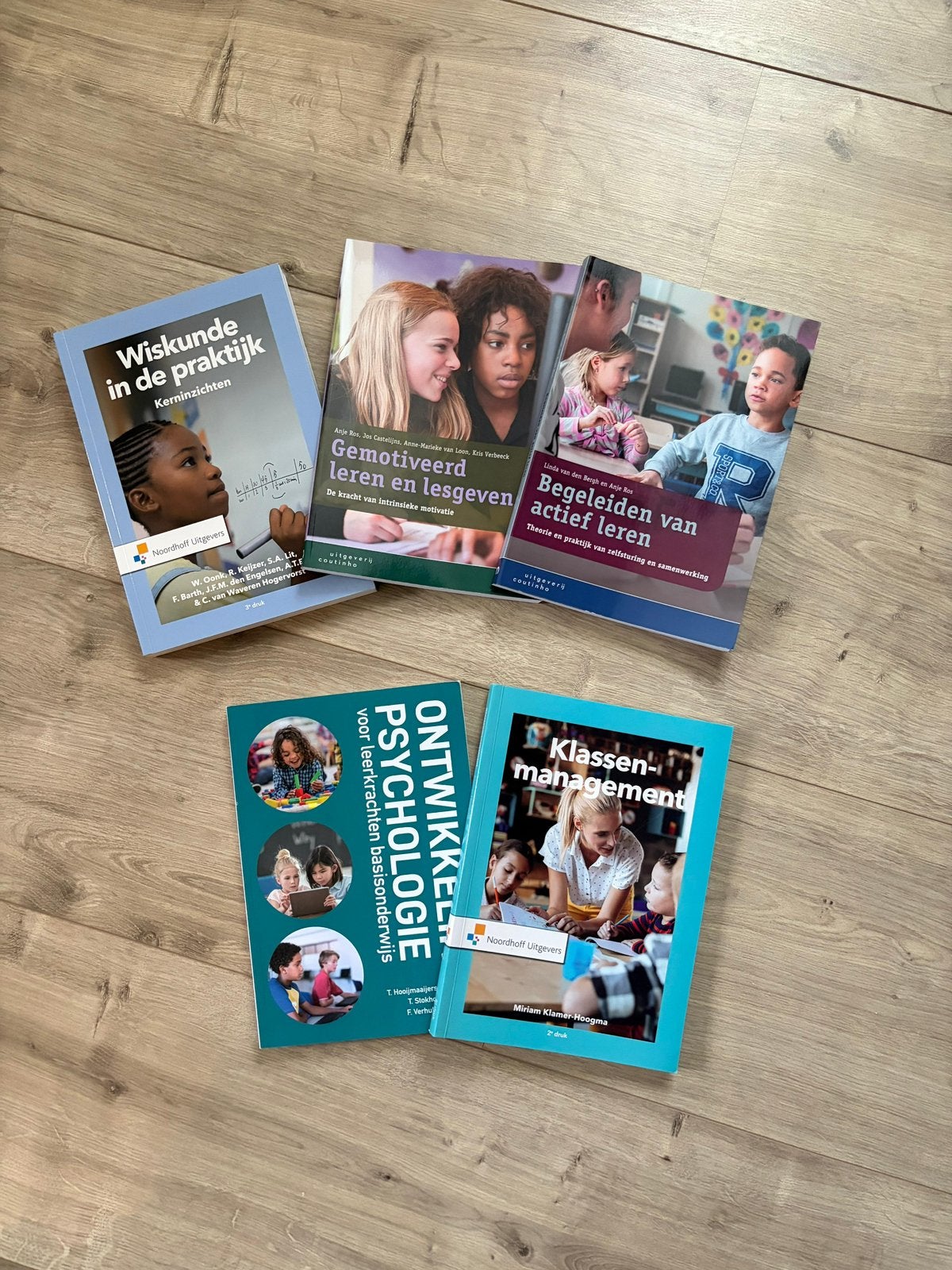 Schoolboeken PABO (hogeschool de Kempel), Ophalen of Verzenden, Zo goed als nieuw, Damesbladen
