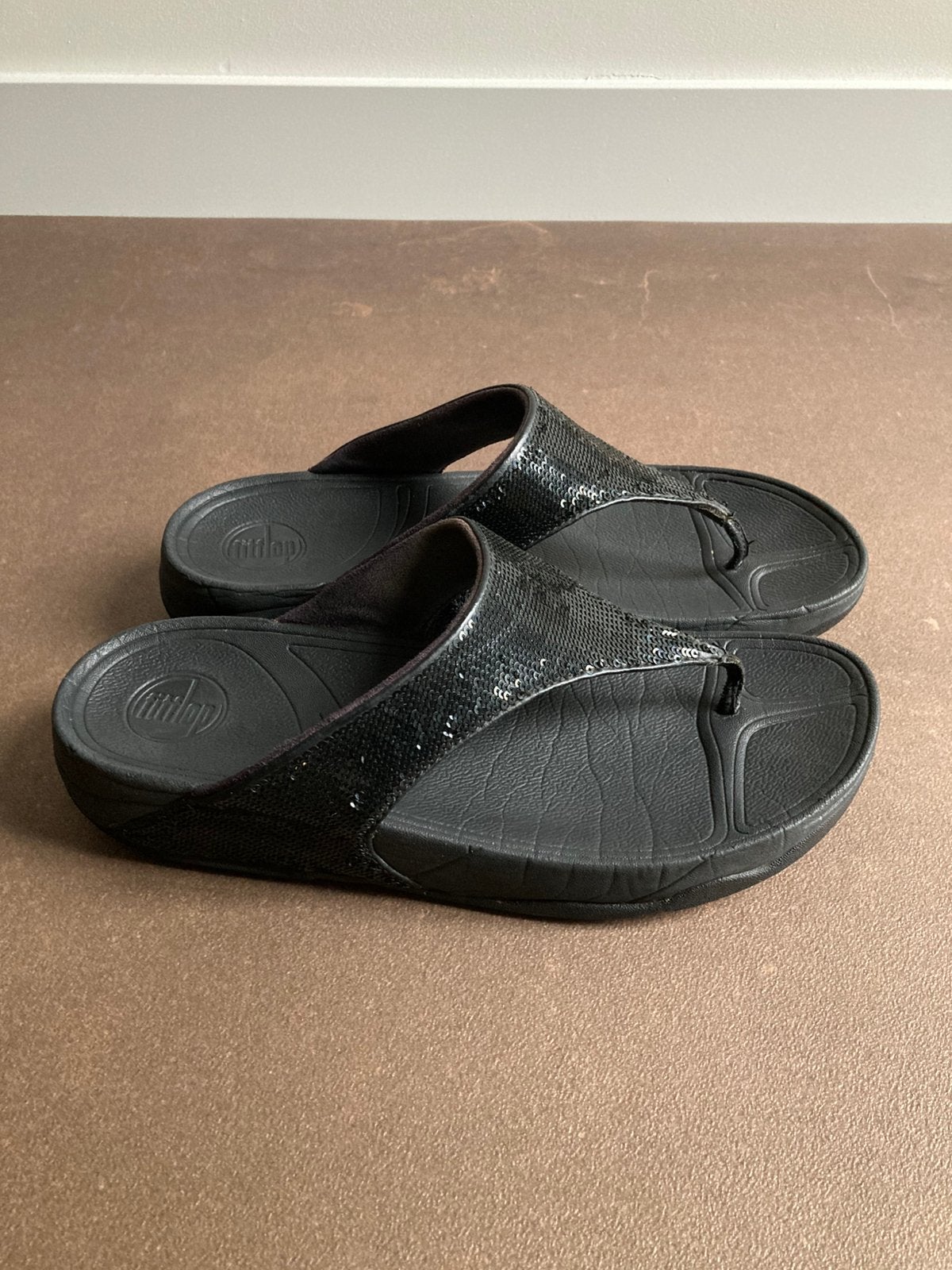 Fitflop Slippers zwart 42., Zwart, Zo goed als nieuw, Ophalen, Slippers