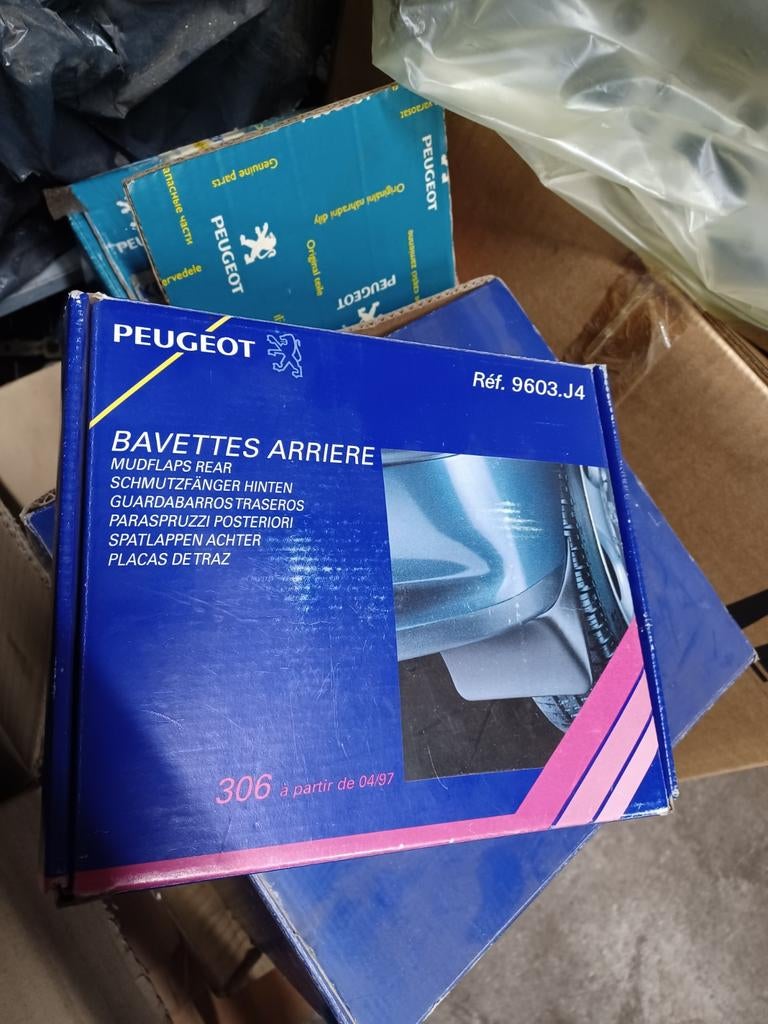 Spatlappen Peugeot 306 achter, nieuw, Ophalen of Verzenden, Nieuw, Peugeot