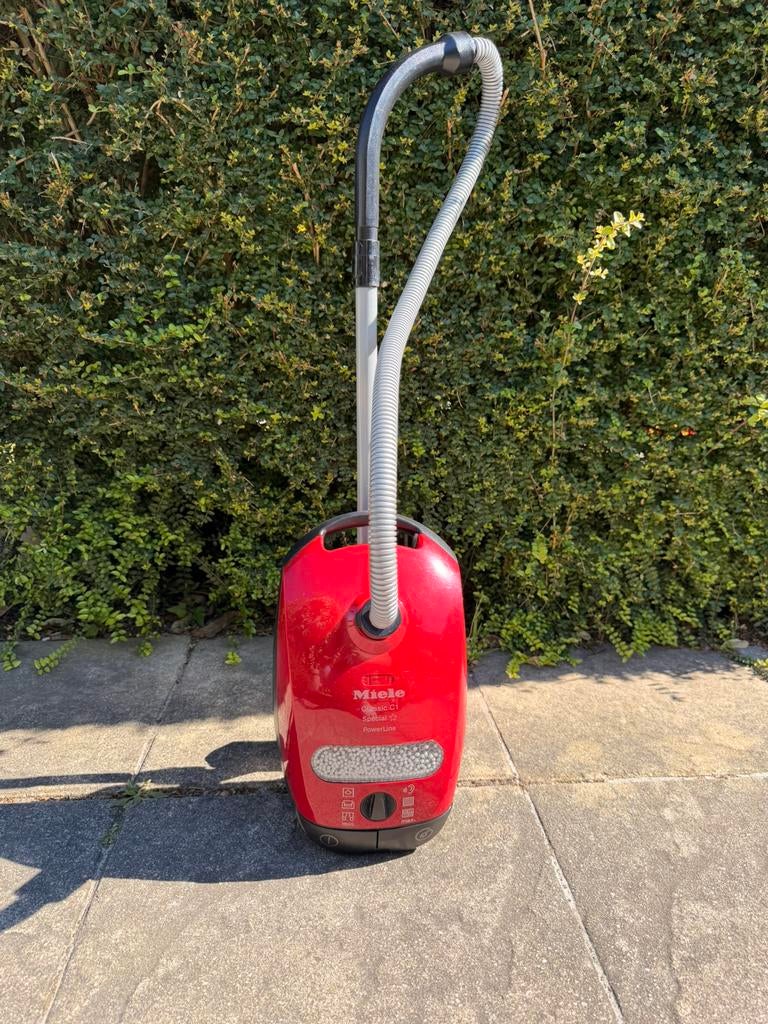 Miele kinder stofzuiger, Kinderen en Baby's, Ophalen of Verzenden, Zo goed als nieuw, Overige typen