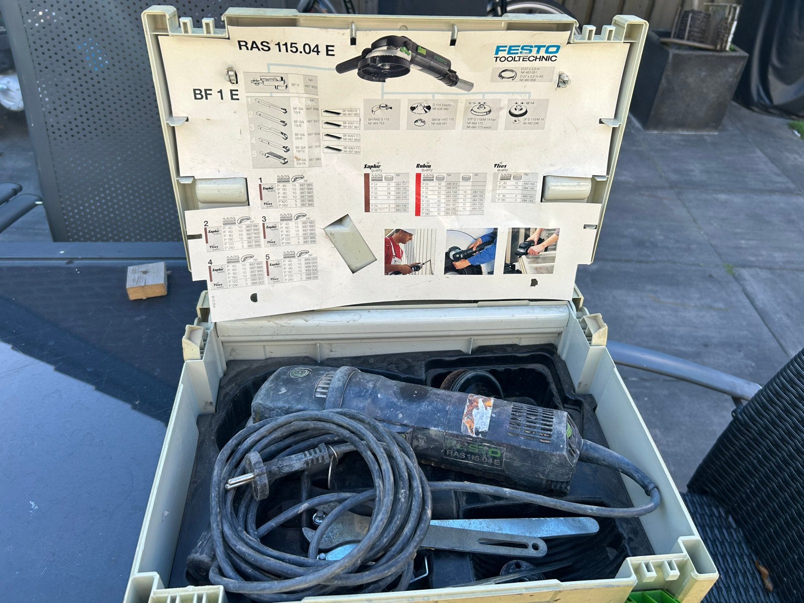 Festo RAS 115-04 e-set roterende schuurmachine, Ophalen, Gebruikt, Festo, .
