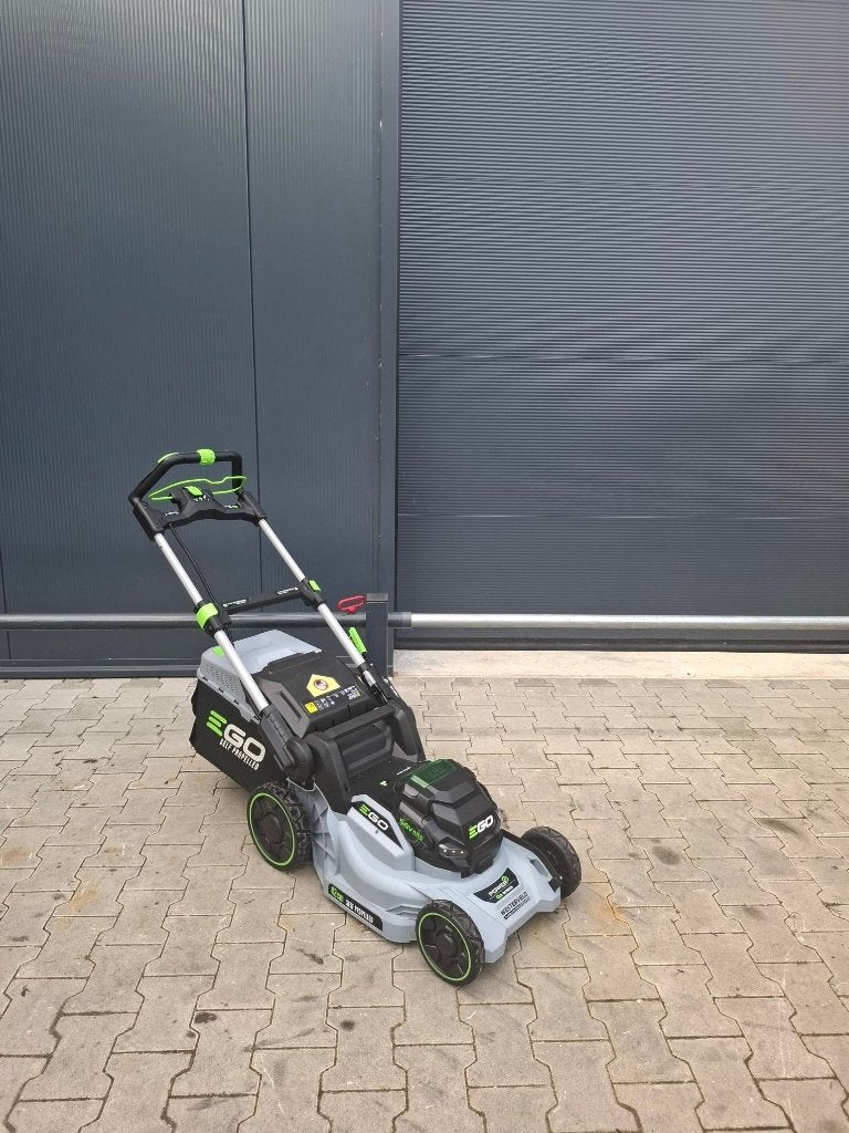 Zo goed als nieuwe EGO LM1702E-SP gazonmaaier, Tuin en Terras, Ophalen, Cirkelmaaier, Gebruikt, 50 cm of meer