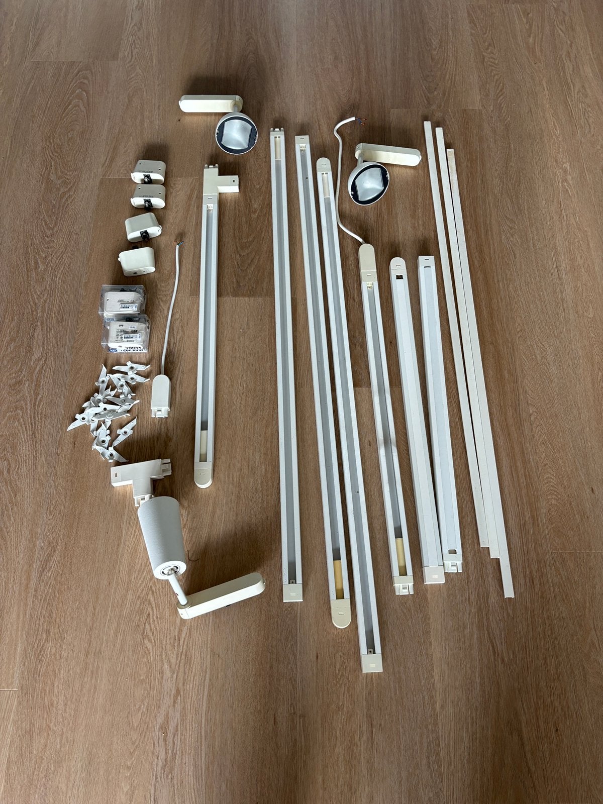 Complete set Ikea lampen railsysteem, Ophalen, Gebruikt, Metaal, Minder dan 50 cm