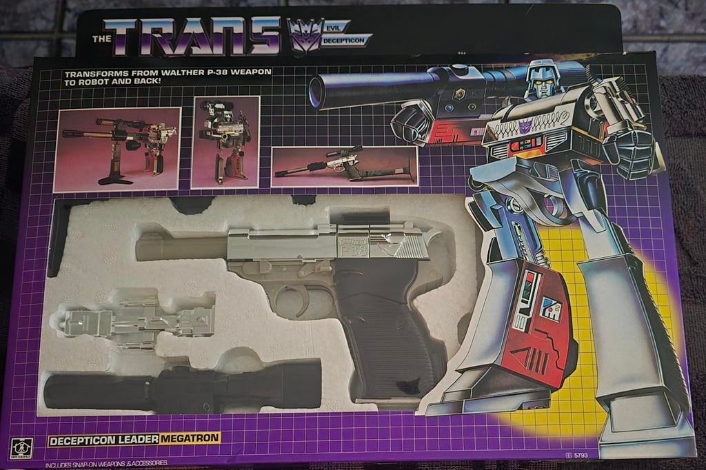 Transformers G1 Megatron KO Reissue., Verzamelen, G1, Ophalen of Verzenden, Zo goed als nieuw